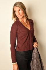 OVERLAP V-NECK TEE + colors