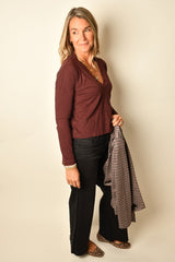 OVERLAP V-NECK TEE + colors