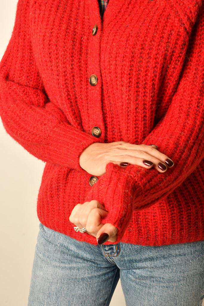 TEXT CREW NECK CARDIGAN