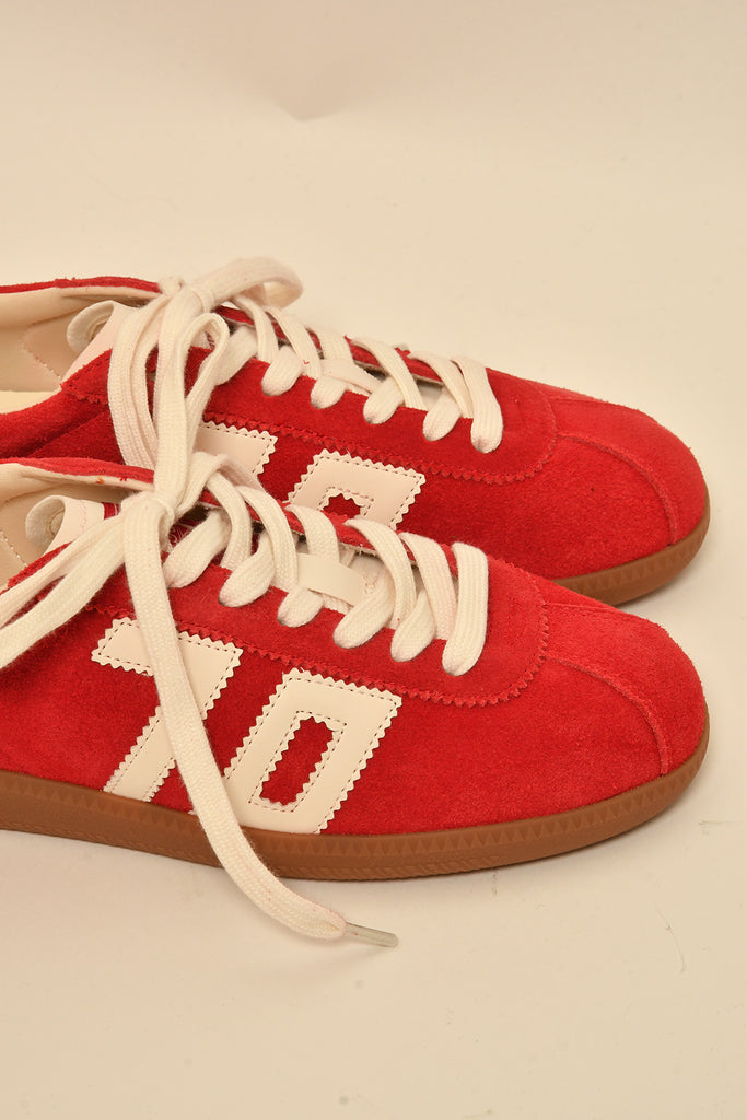 SHELLY SUEDE SNEAKER
