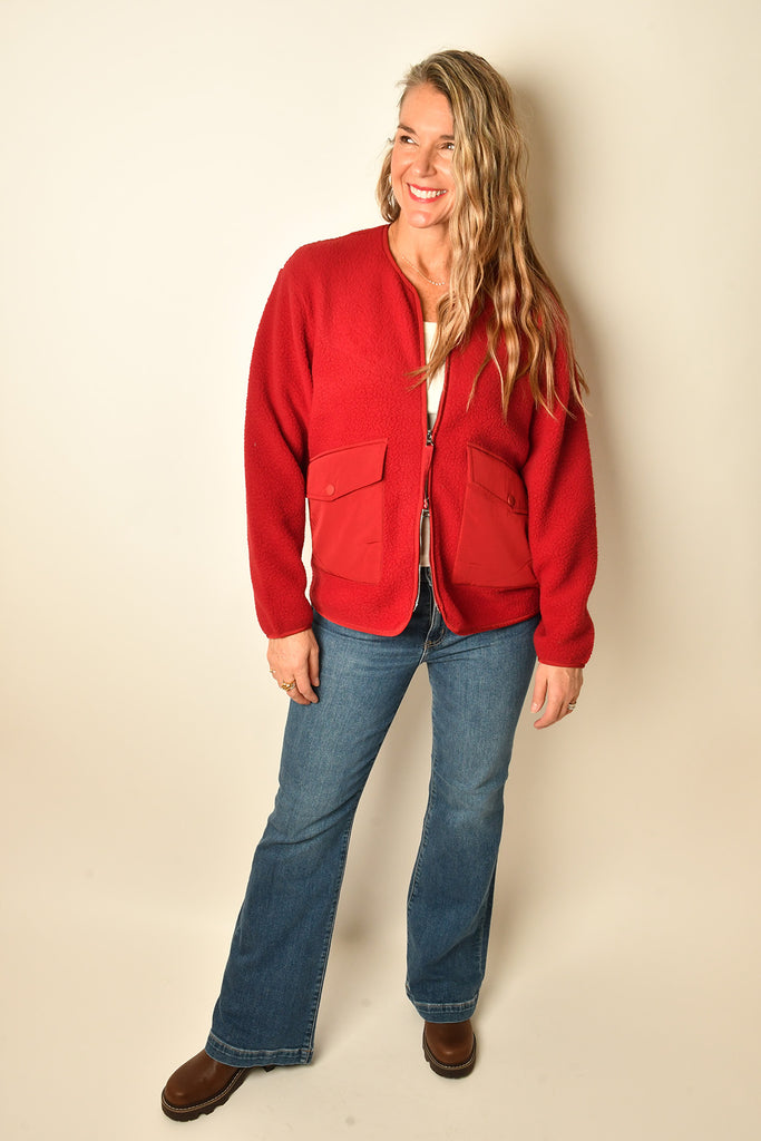 MARINA COLLARLESS FLEECE