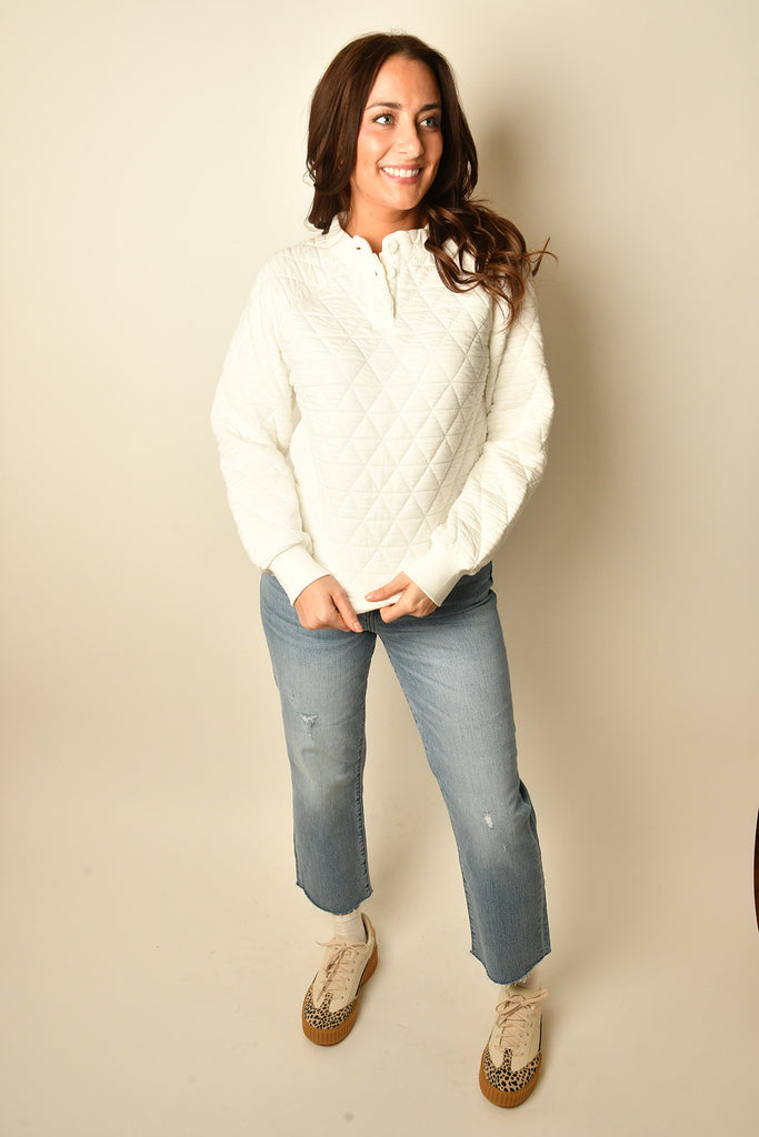 QUILTED BUTTON POPOVER