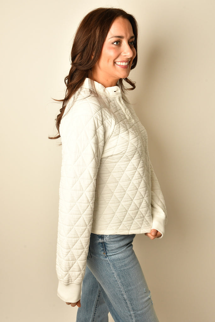 QUILTED BUTTON POPOVER
