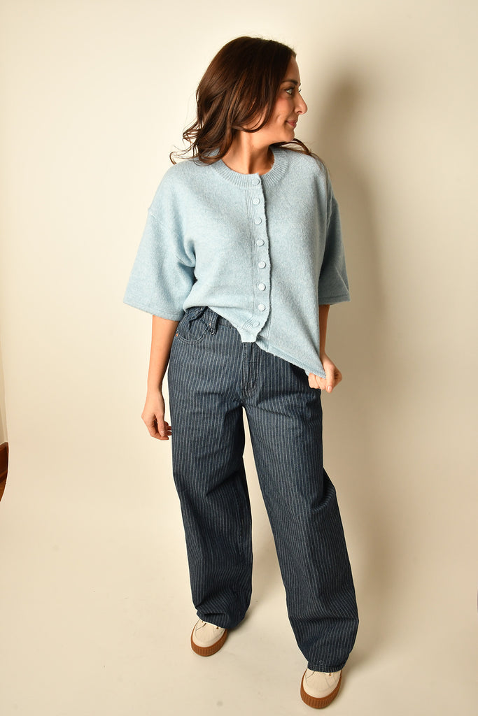 BUTTON DOWN SS SWEATER