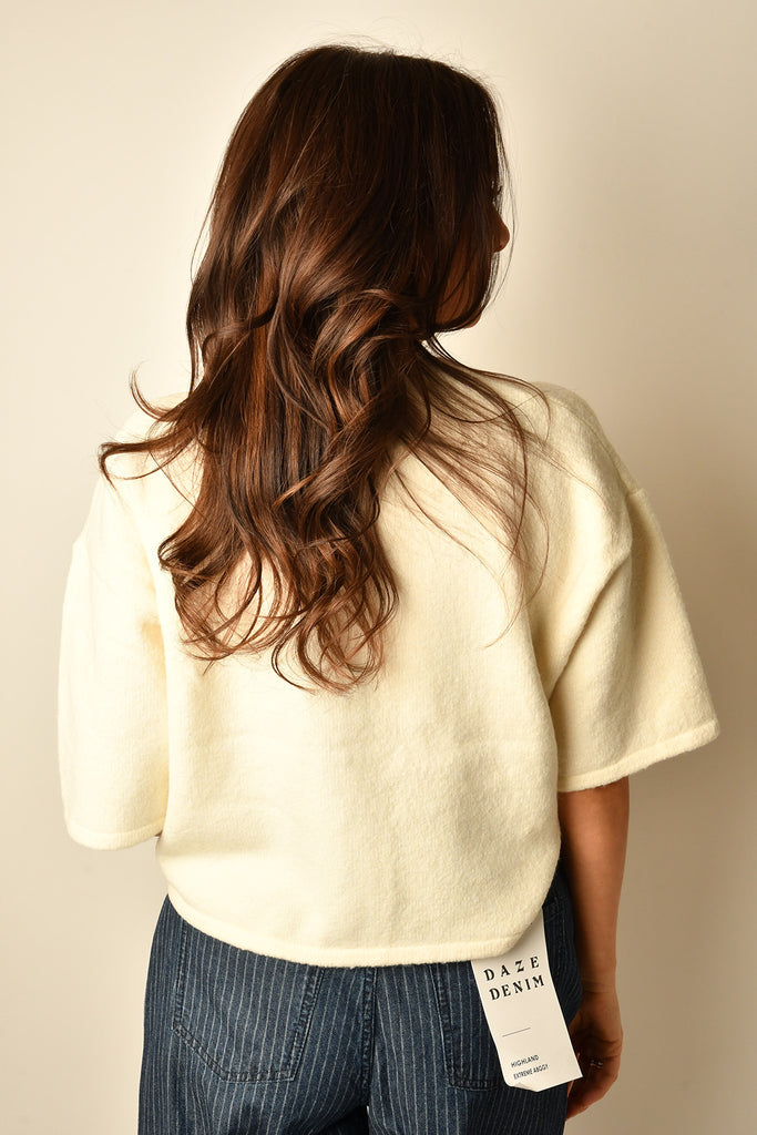 BUTTON DOWN SS SWEATER