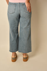 LANA UTLRA WIDE CROP