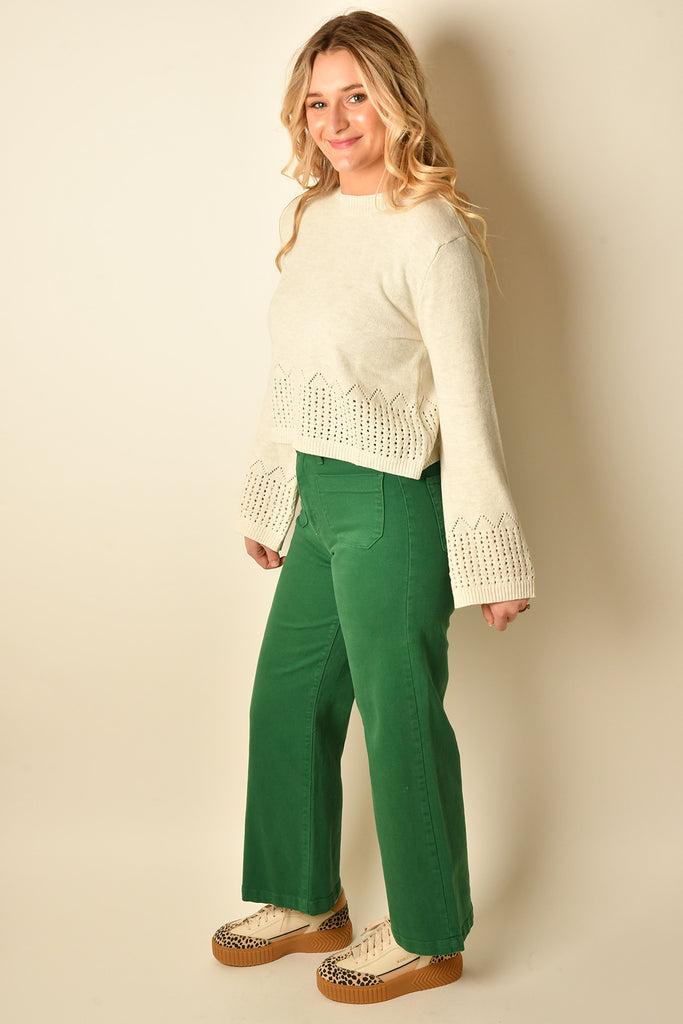 PATCH POCKET WIDE LEG