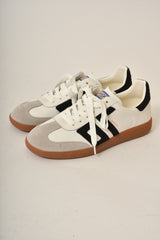 CLOUD SNEAKER