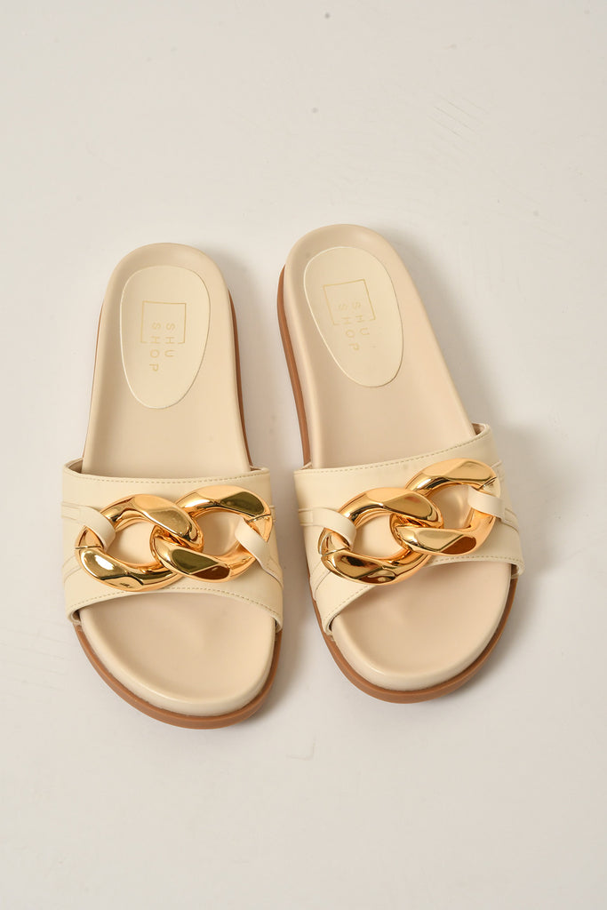 CASSIE SLIDE