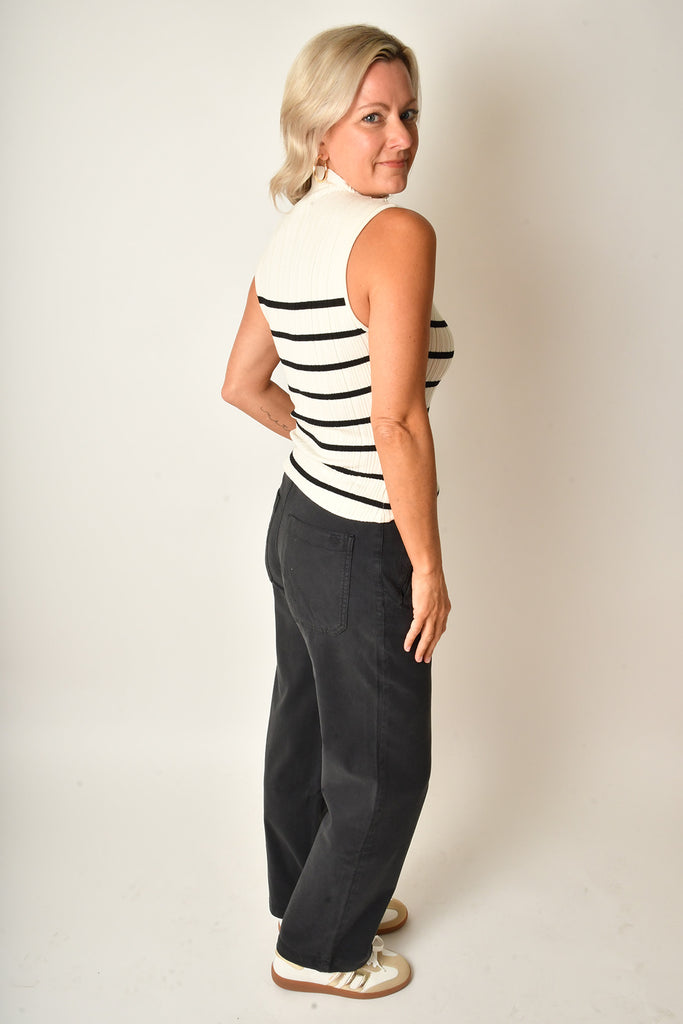 RIBBED FUNNEL NECK
