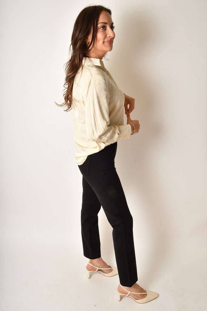 FLORAL JACQUARD BLOUSE