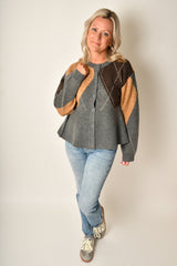 <p>LILLIE CARDIGAN</p>