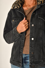 BOYFRIEND TRUCKER JACKET