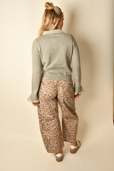 PEARL BUTTON COLLAR CARDI