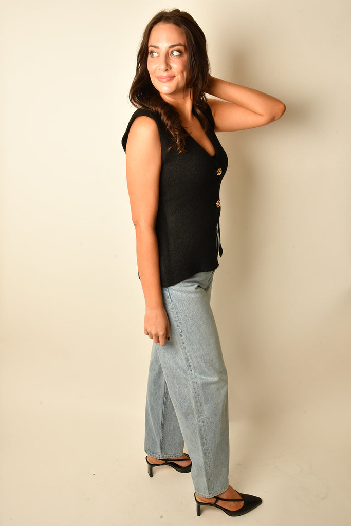 GELINA SLEEVLESS SWEATER