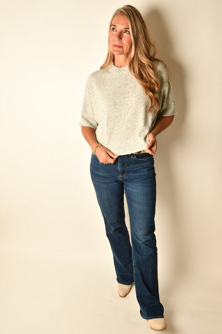 SLOAN BOXY SHORT SLEEVE SWEATER