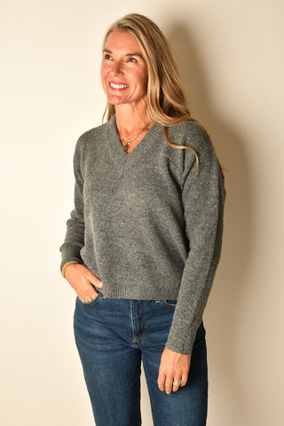 CHARLIE V-NECK SWEATER