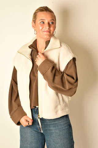 DOMINIC SHERPA GILET