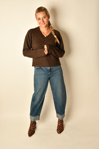 VANNA V-NECK SWEATER