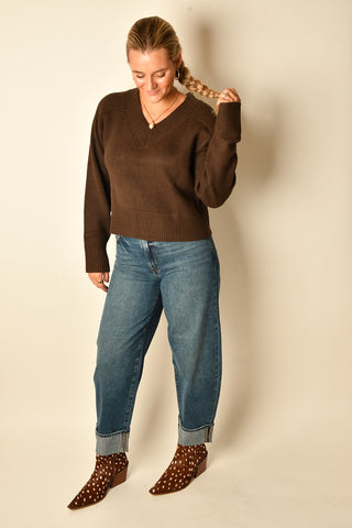 VANNA V-NECK SWEATER