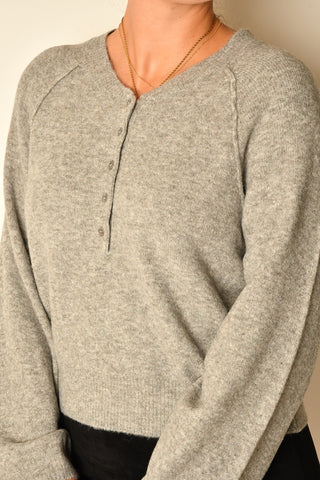 WESTMONT HENLEY SWEATER