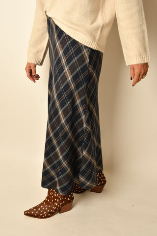 CRESTVIEW PLAID SKIRT
