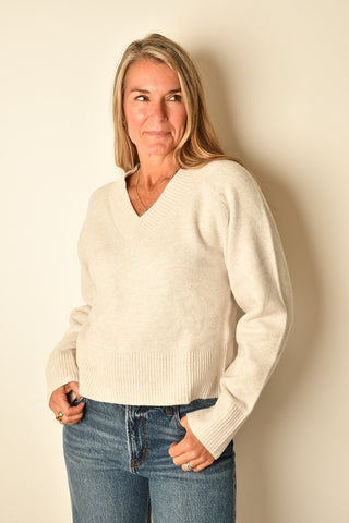 VANNA V-NECK SWEATER