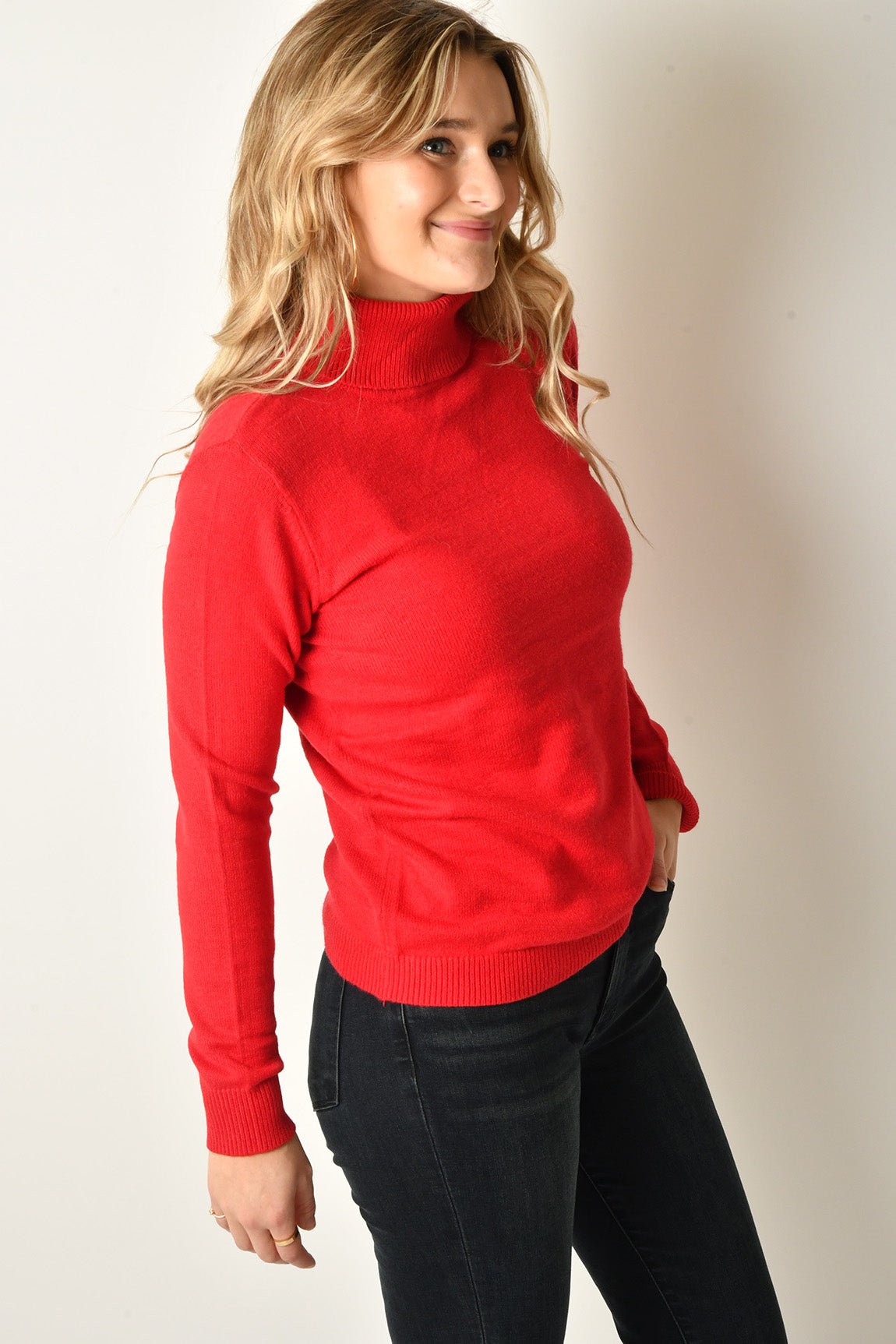 MAININA ROLLNECK SWEATER