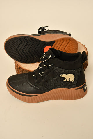 OUT N ABOUT IV CLASSIC WATERPROOF