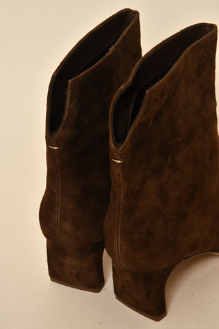 BENNET SUEDE BOOTIE