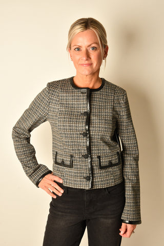COLLARLESS LADY JACKET
