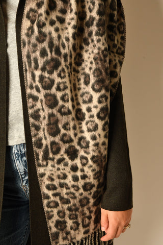 NOUVEAU LEOPARD SCARF
