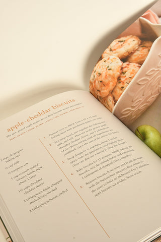 SIMPLE RECIPES: DEVOTIONAL COOKBOOK