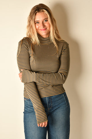 STRIPE TURTLENECK