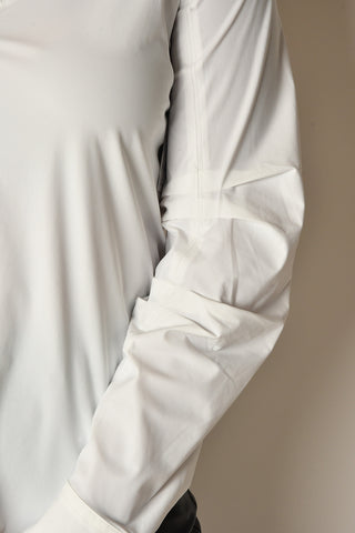 SIGNIATURE PLEATED SLEEVE BUTTON DOWN