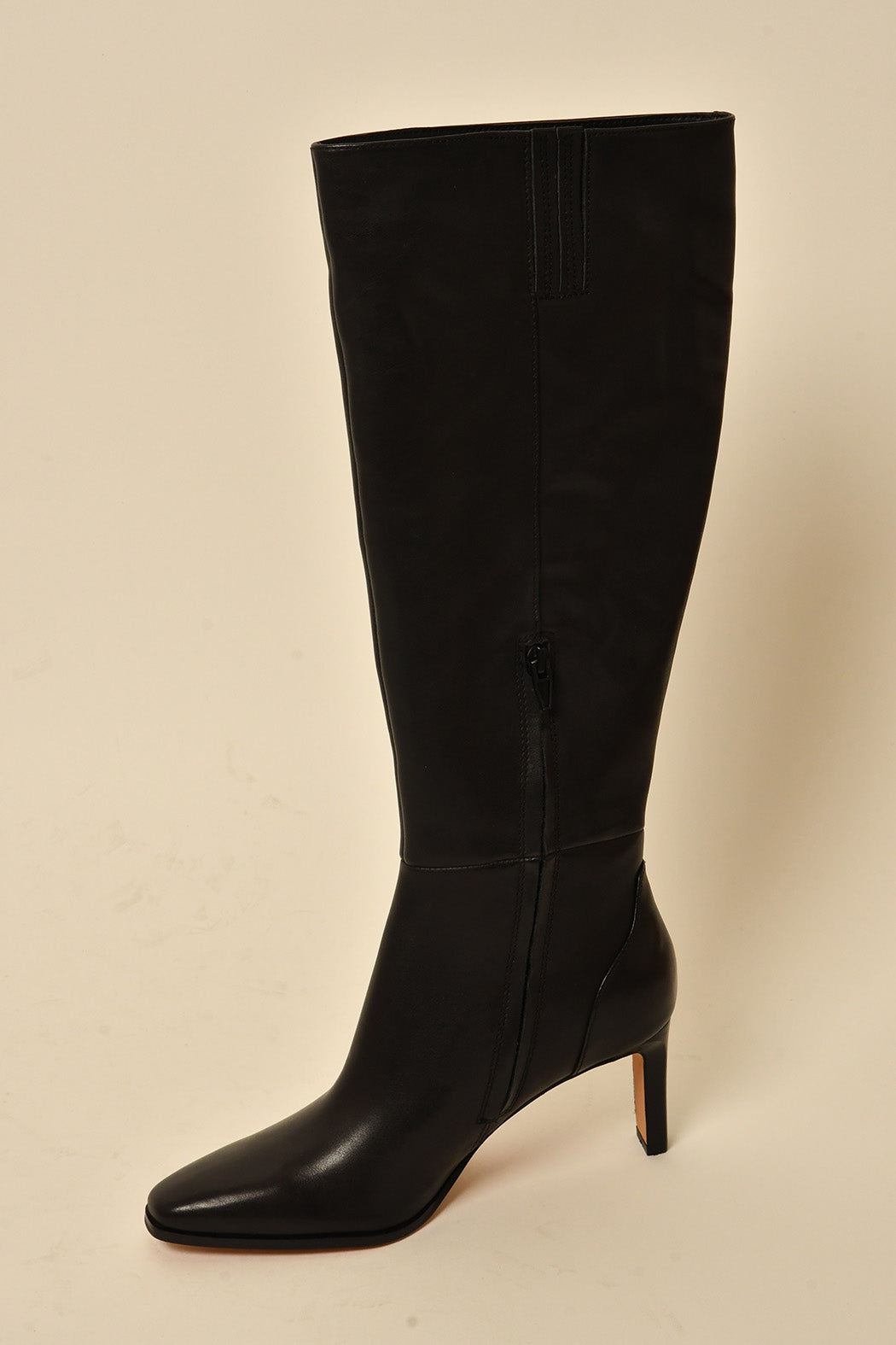 EMMI LEATHER BOOT