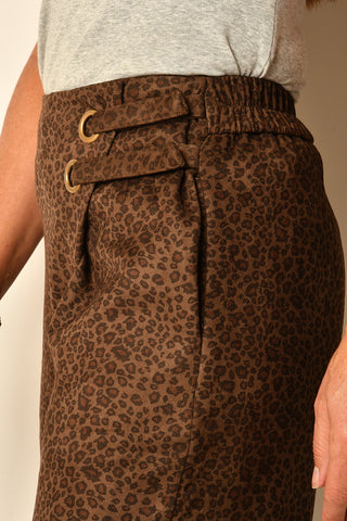 SIDE DETAIL ANIMAL PANT