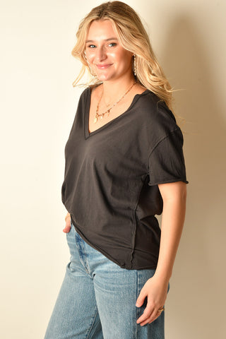 Nina V Tee + 4 Colors