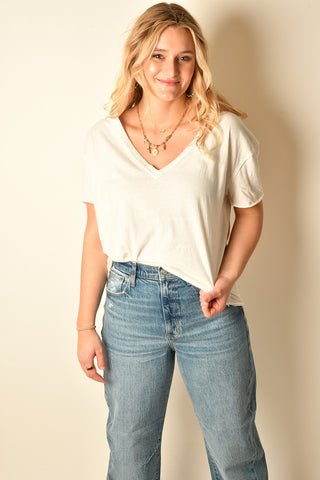 Nina V Tee + 4 Colors