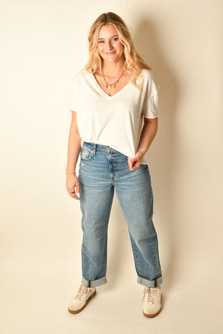 Nina V Tee + 4 Colors