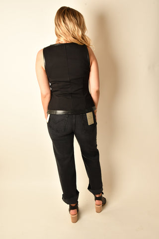 BOATNECK VEST