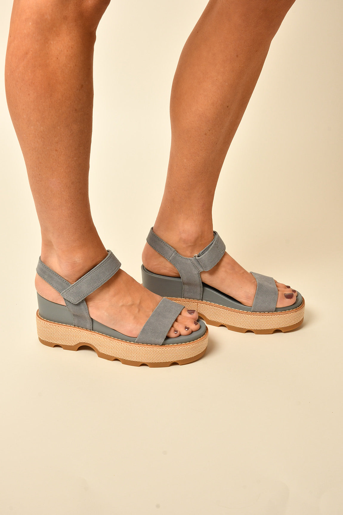 JOANIE IV Y STRAP WEDGE