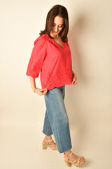 3/4 SLEEVE EYELET TOP