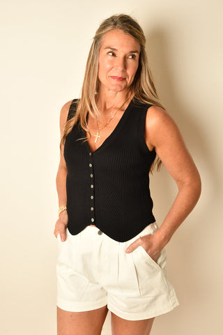 V-NECK BUTTON VEST + colors