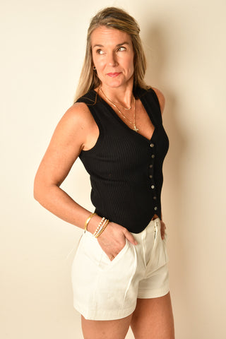 V-NECK BUTTON VEST + colors