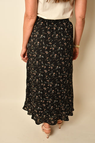 SLIT FRONT MAXI SKIRT