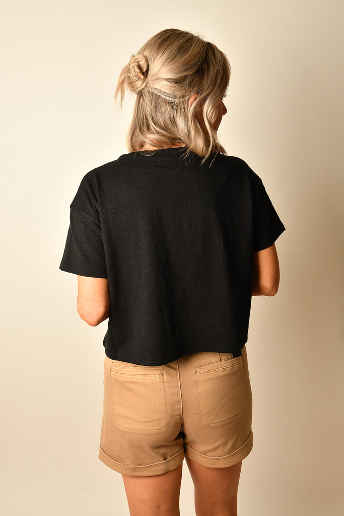 SWAY CROP TEXT TEE