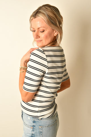 BOATNECK RIBBED TOP