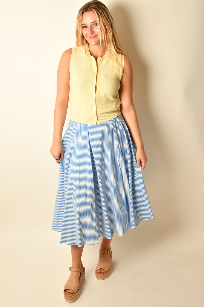 SUNNY DAISY SCALLOPED VEST