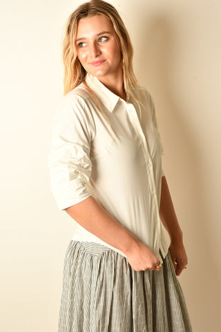 ESSENTIAL ROLL-UP SLEEVE BLOUSE